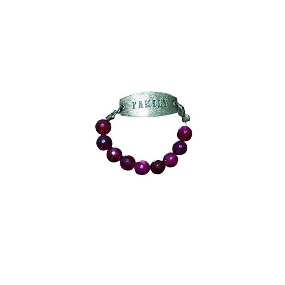 Red purple Garnet Family 7" lobster clasp bracelet - Picture 2 of 5